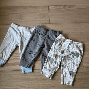 Carter's Baby Pants Set in Gray and Cream
